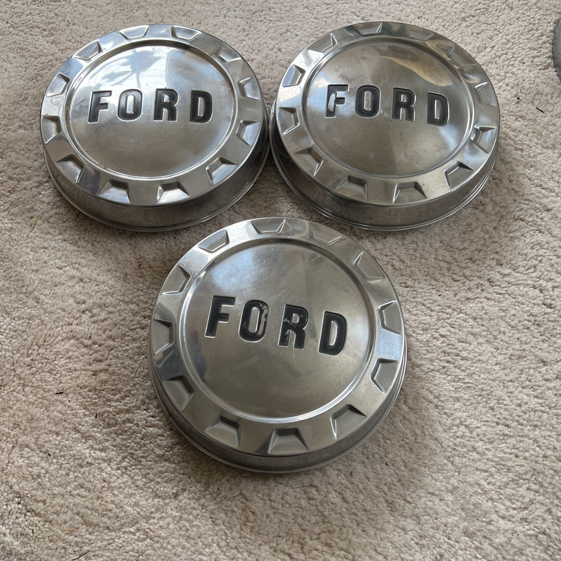 Ford F100 F150 1961 To 1966 Bottle Cap Hubcaps