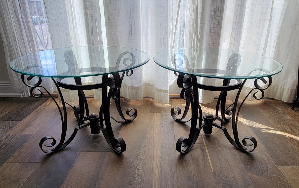 Set Of 2 Glasstop Side Tables