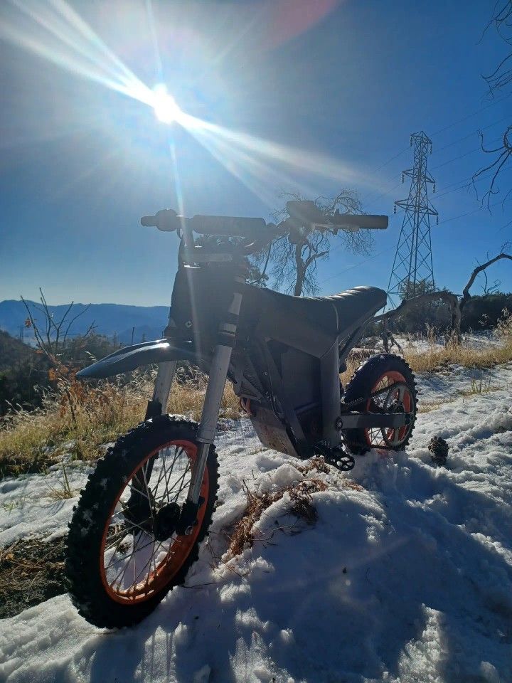 Upgraded Tuttio With Extra Battery for Sale in Carlsbad, CA - OfferUp