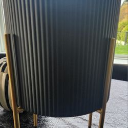 Indor Outdoor Flower Pot.