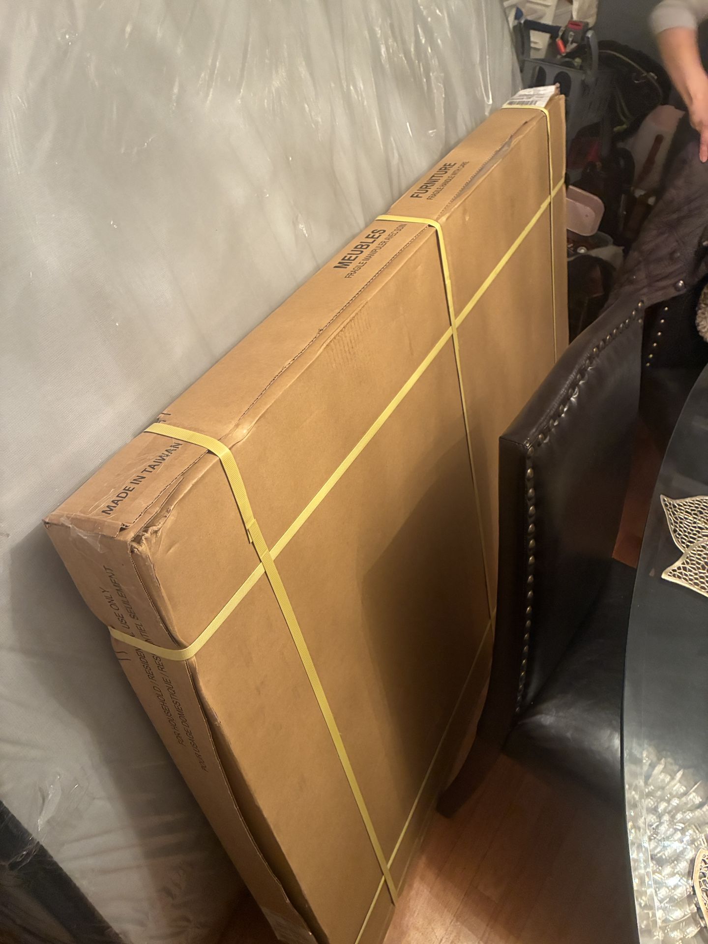 Posturepedic Queen Mattress With Adjustable Base .With Control Adjuster.