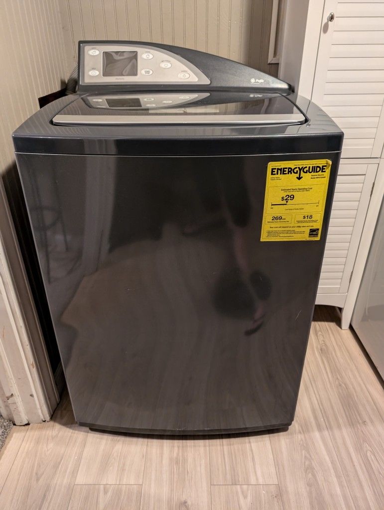Good Working Washer And Dryer
