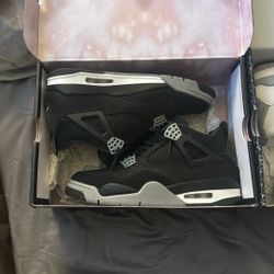 SIZE 9.5 BLACK CANVAS JORDAN 4