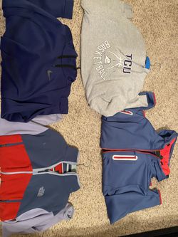 North Face, Patagonia, Nike jackets size M-L