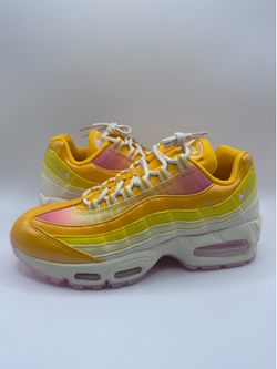 Nike Women’s Air Max 95 Big Bubble University Gold IQ0382-739