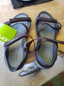 Brand New comfy crocs size women's 7
