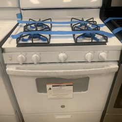 GE Gas Stove In White Working Perfectly 4 Months Warranty 