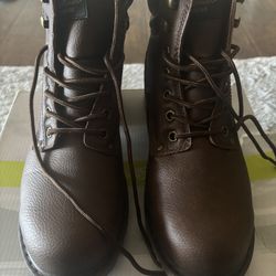 Eddie Bauer Medford boots 10-1/2