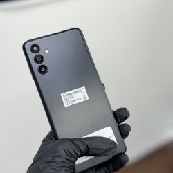 Samsung Galaxy A13. 64 GB Unlocked 