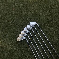 2023 TaylorMade p790's 6-AW