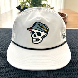 Devereux Golf Logo Hat Snapback Skull Caddy - White