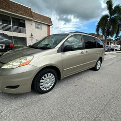 2006 Toyota Sienna