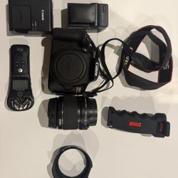 Canon Rebel T6 Camera