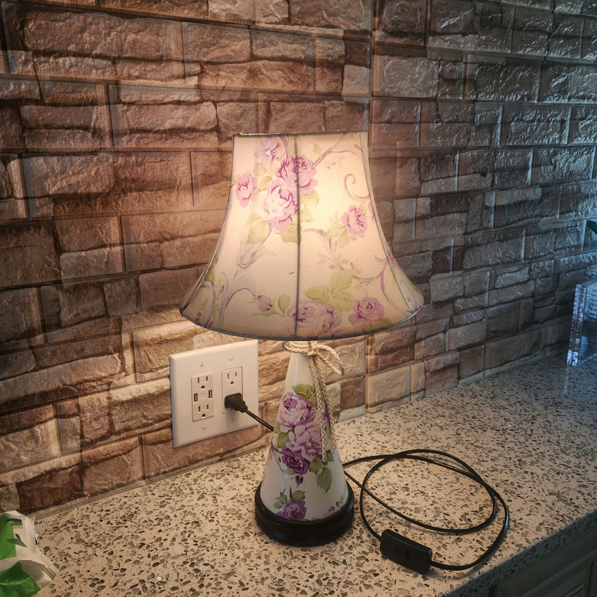 Flower Table Lamp