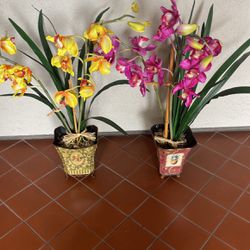 Flowers In Vase (artificial)