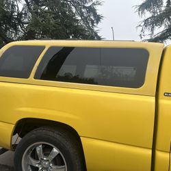 2005 GMC Sierra Camper Shell