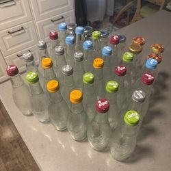 40 Glass Bottles With Lids for Kombucha, sauces, syrups, juices