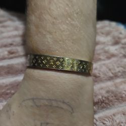 Luis Vuitton  Bracelet 
