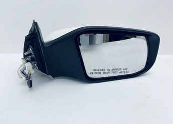 2013-2018 NISSAN ALTIMA SEDAN RIGHT PASSENGER SIDE MIRROR OEM