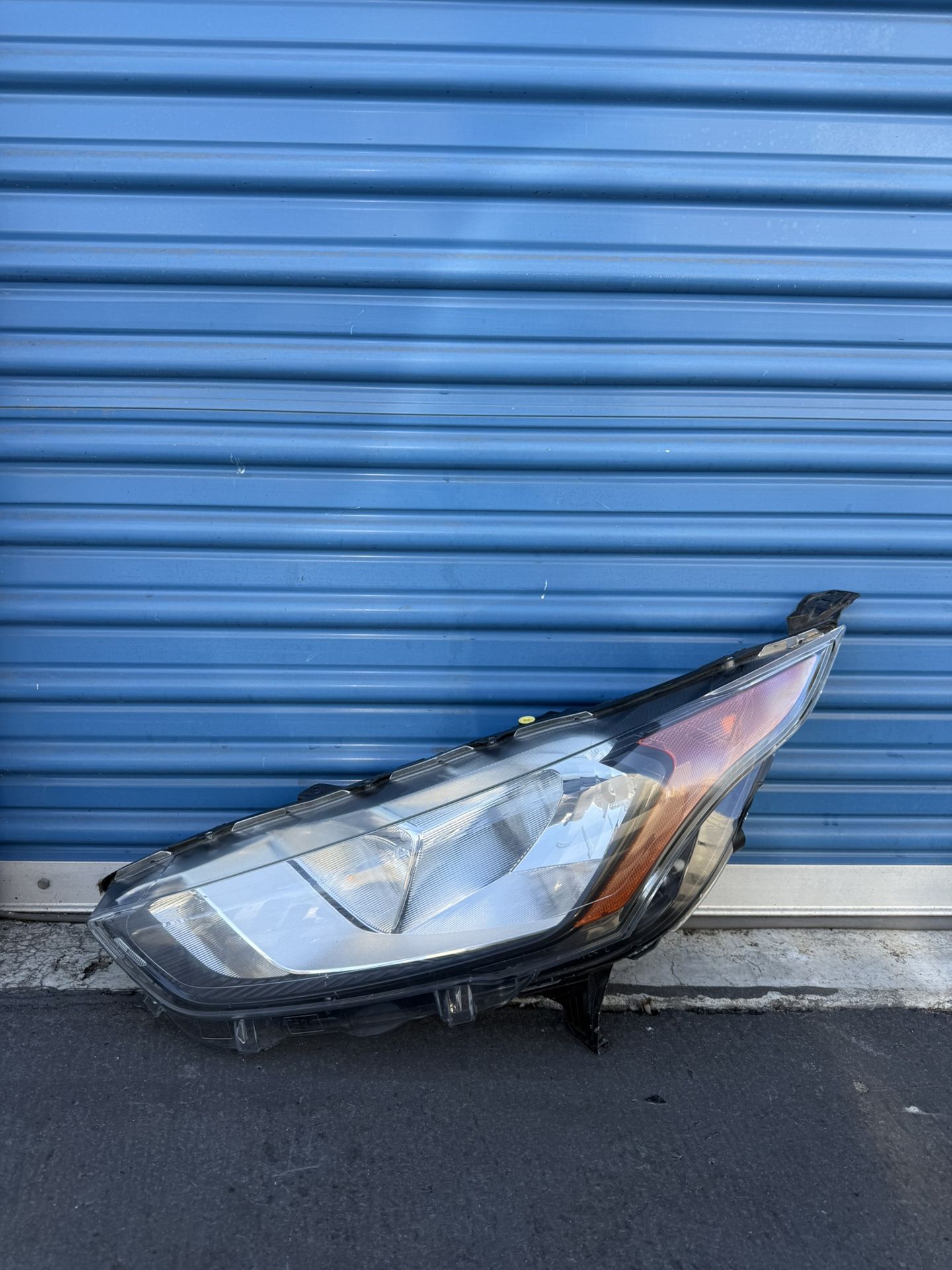 Ford Transit Connect 2019 2020 2021 Left Side Halogen Headlight OEM