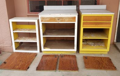 Storage Cabinets 