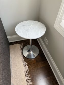 Accent Table