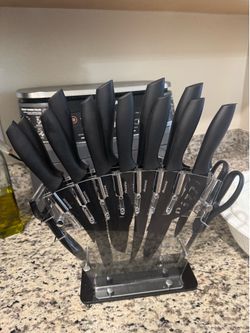 22 piece knife set