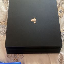 Used PS4