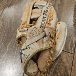 Team Mickey Leather Baseball Glove 