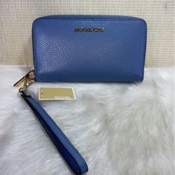 NWT Blue Cell Phone Holder/Wallet