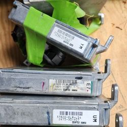 6. Honda Civic Computers ECU