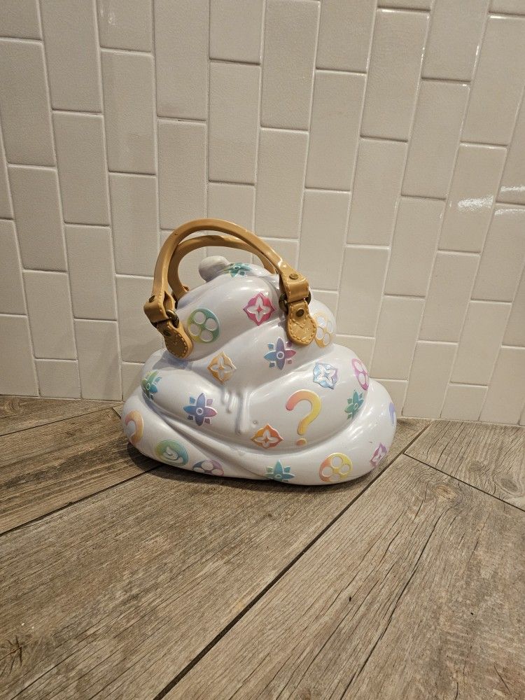 Pooey Puitton Poopsie Poop Surprise MG Entertainment Poopsie Pooey