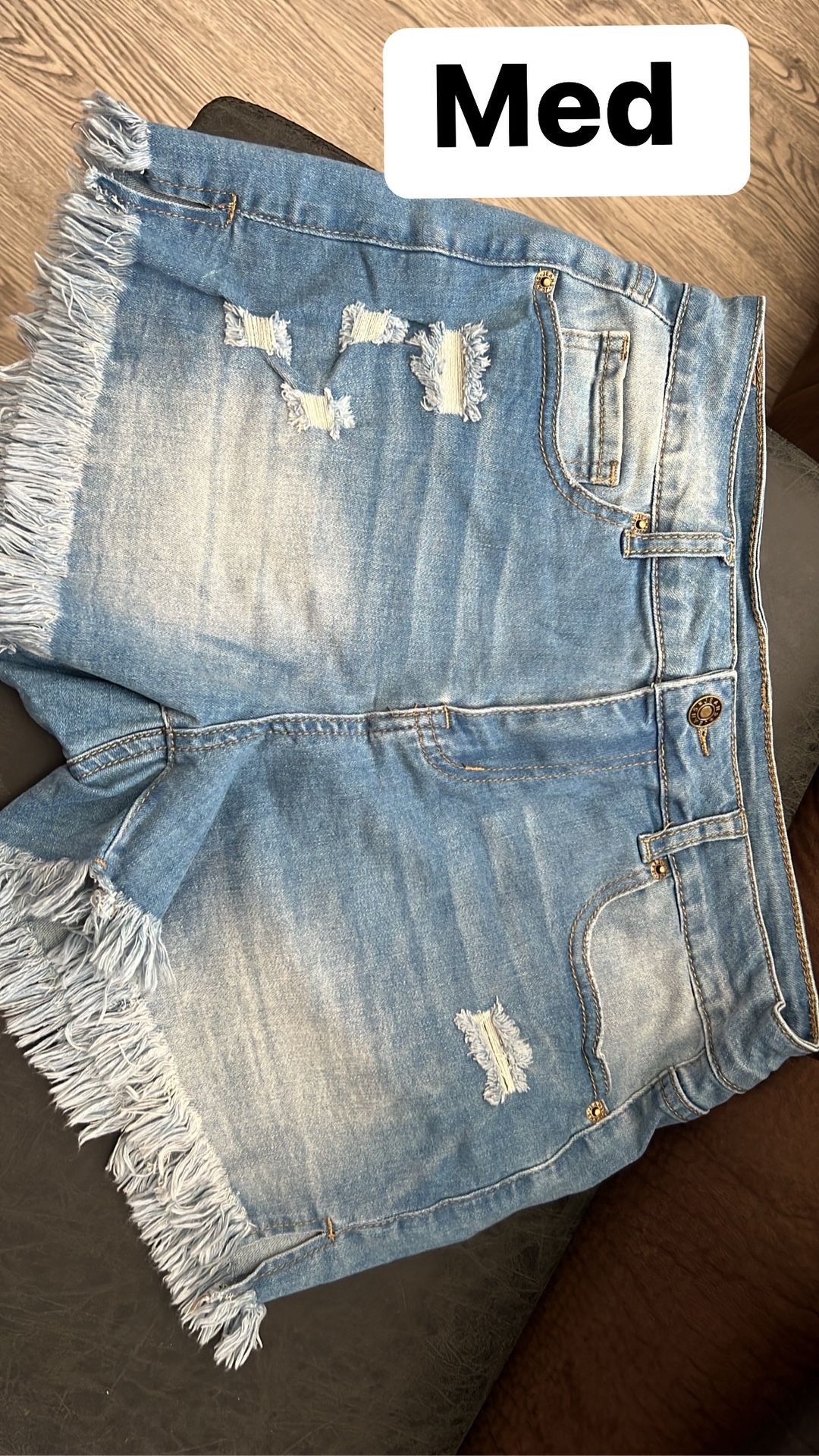 Med Shorts