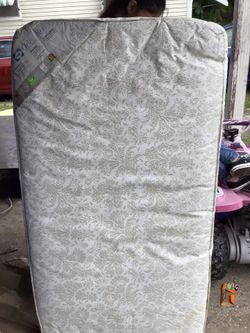 Kids bed with mattress