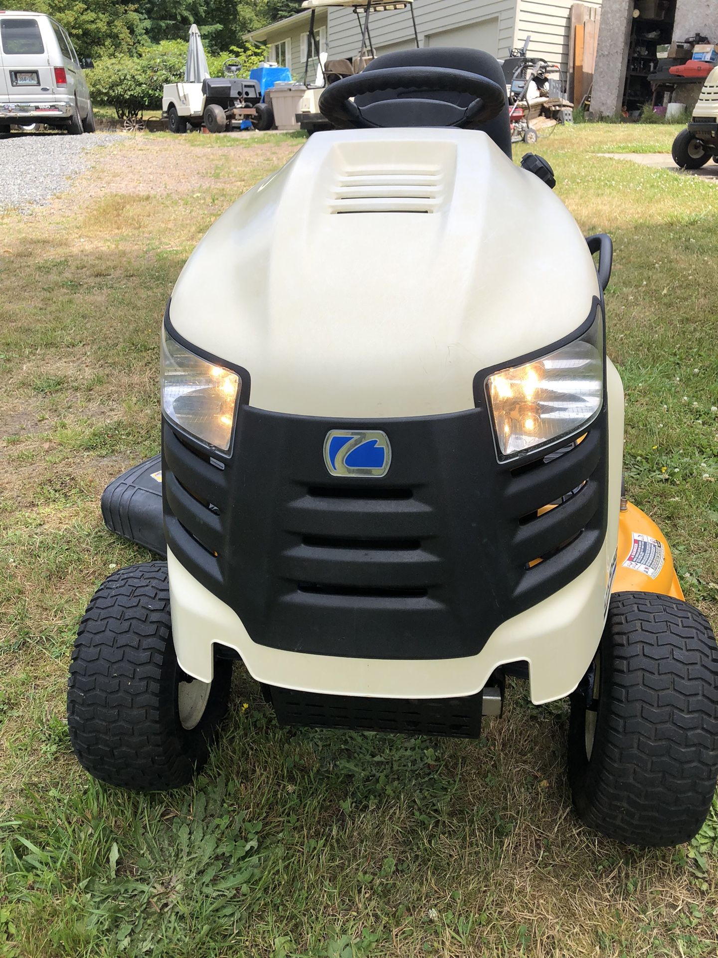 Cub Cadet LTX1042