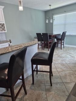 High top dining with 6 chairs
