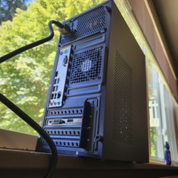 Gaming PC With A Brand New AMD Ryzen 5 5500 6-Core, 12-Thread Unlocked Desktop Processor with Wraith Stealth Cooler