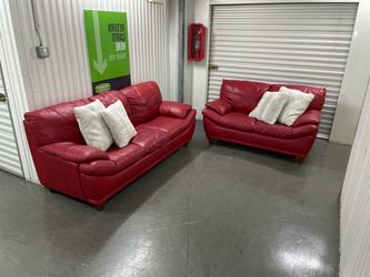 Free Delivery - Natuzzi Italian Leather Couch Set