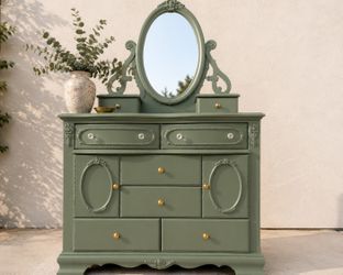 Princess Eucalyptus Dresser with Mirror