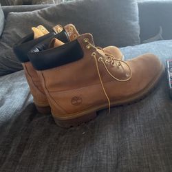 Timberland Boots Mens Size 12 Wheat Nubuck 6-inch Premium Waterproof (10061)