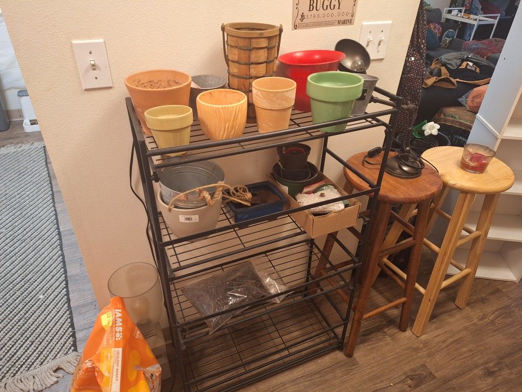 Free Metal Rack/shelfs