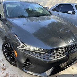 2023 KIA K5