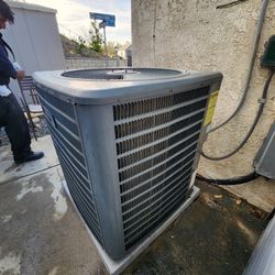 HVAC Tech / Air conditioning/ Mini Split / Furnace 