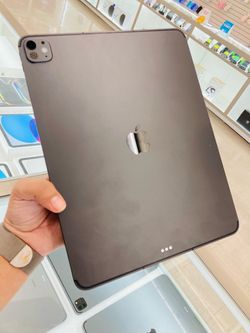 iPad Pro M5 13inch 256gb WiFi and Cellular