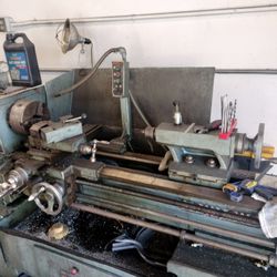 Manual Lathe 