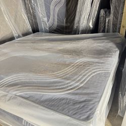 KING Mattresses (NEW)