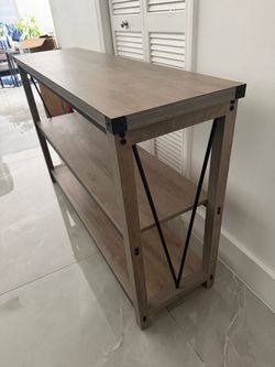 Accent Table