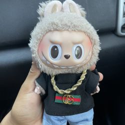Labubu Outfit 