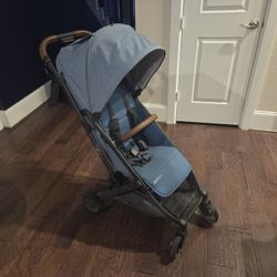 UPPAbaby Minu V2 Stroller With Organizer Cup Holders