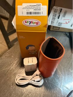 Bottle Warmer, Portable Baby Bottle Insulation Cover Bottle Warmer with Quick Charge and LED Display, 5 Adjustable Temperature Control